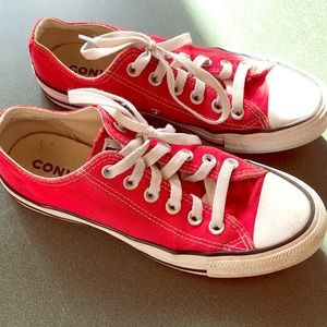 Red Converse